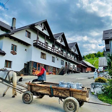 Casa Bangala Din Fundata Brașov Exterior foto