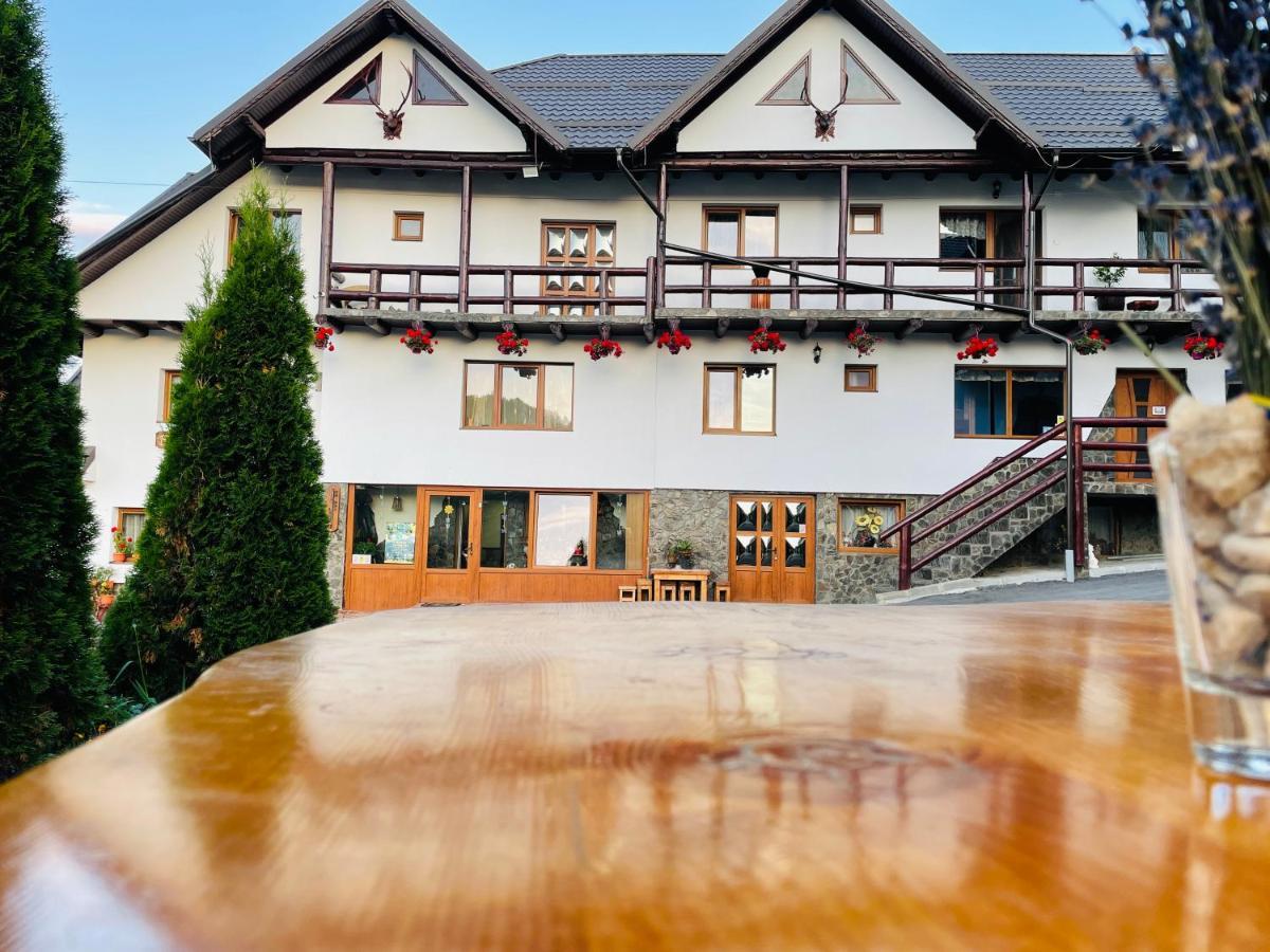 Casa Bangala Din Fundata Brașov Exterior foto