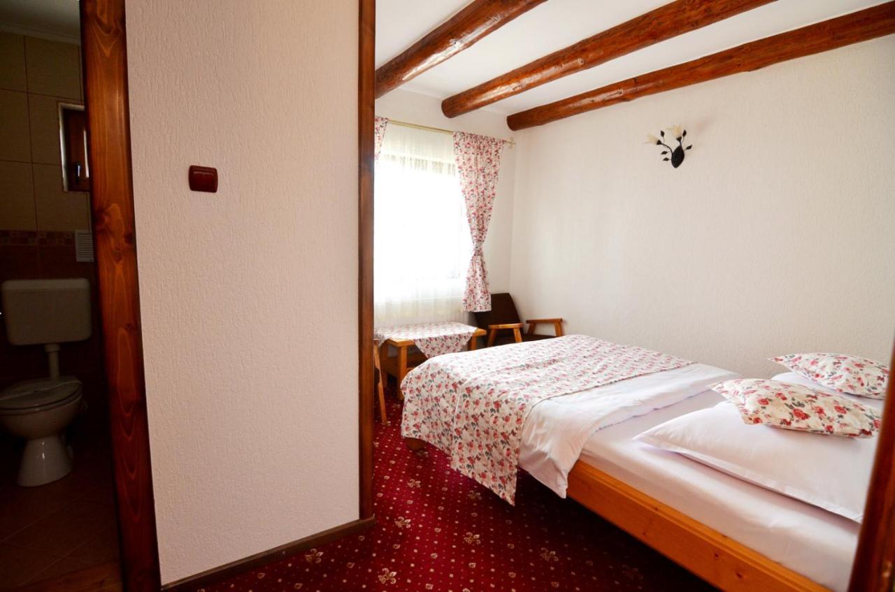 Casa Bangala Din Fundata Brașov Exterior foto