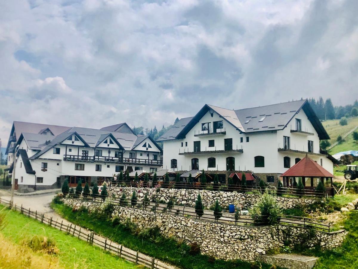 Casa Bangala Din Fundata Brașov Exterior foto