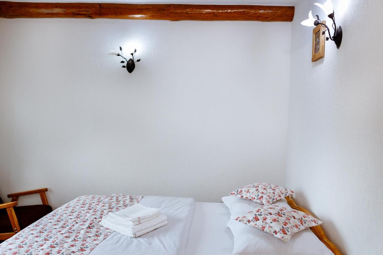 Casa Bangala Din Fundata Brașov Exterior foto