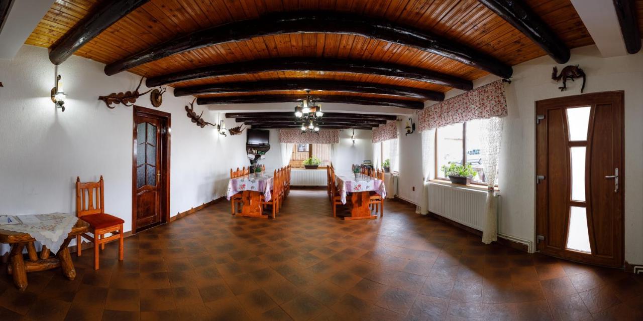 Casa Bangala Din Fundata Brașov Exterior foto