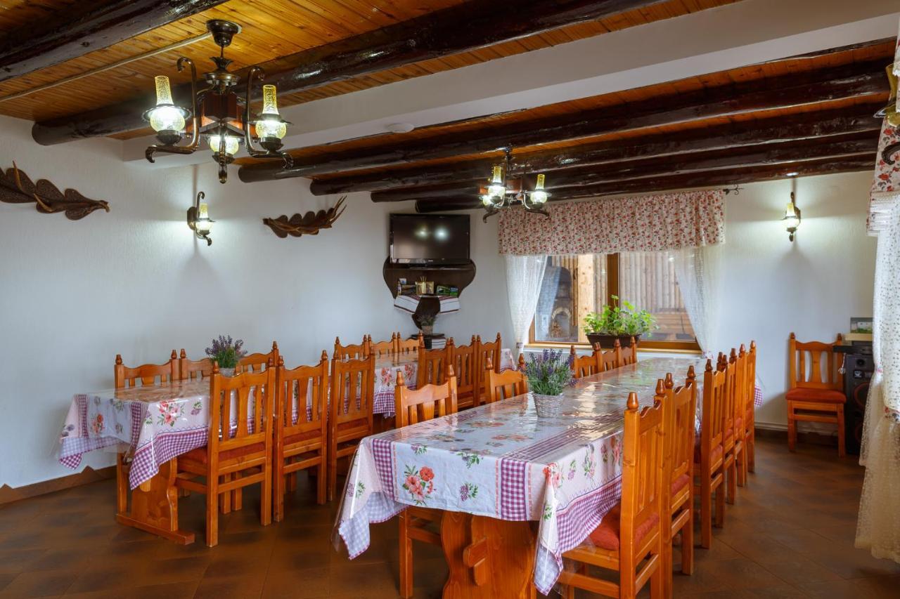 Casa Bangala Din Fundata Brașov Exterior foto